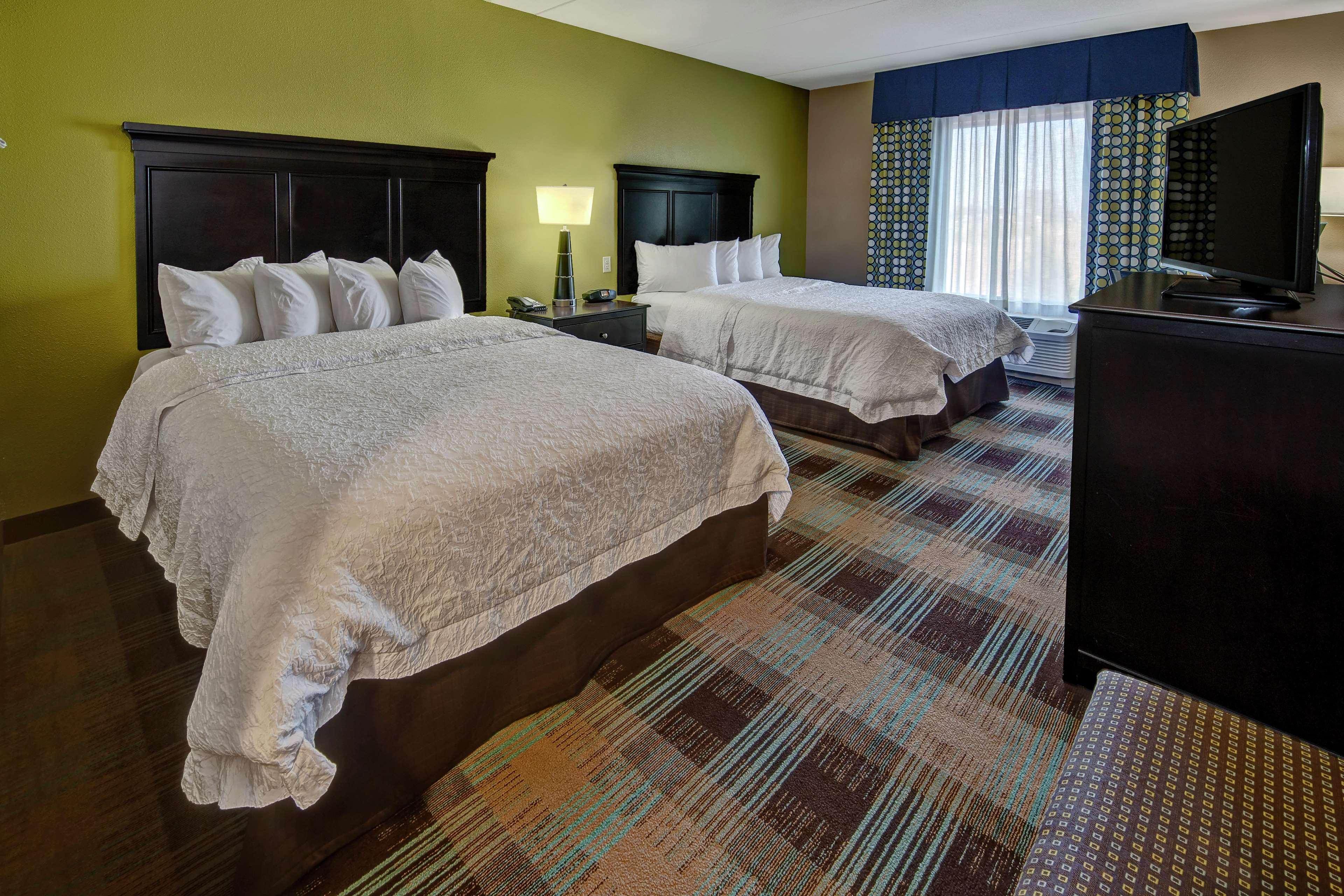 Hampton Inn & Suites Кларксвилл Экстерьер фото